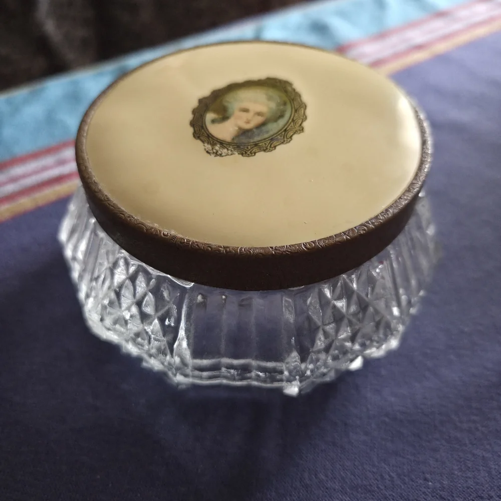 Vintage Glass Vanity Jar with Decorative Cameo Style Lid, Art Deco